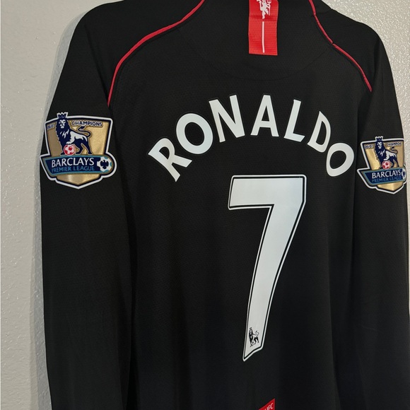 Manchester United 2007/2008 Ronaldo Away EPL jersey - Picture 3 of 4
